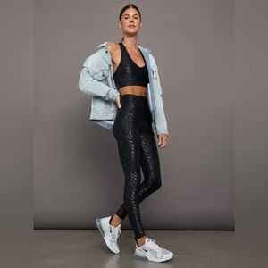 Carbon38 Women’s Takara Shine Leopard Print Leggings Black Size S Activewear